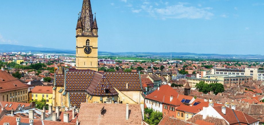 Das Bild zeigt das Cover des Buches "Hermannstadt (Sibiu)" von Jürgen Henkel und Martin Eichler (Fotos).