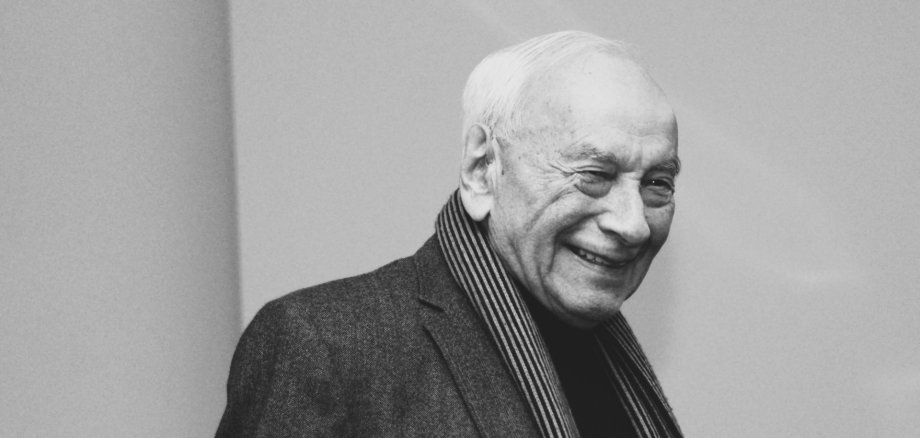 SONY DSC Das Bild zeigt den verstorbenen Prof. Eugen Gomringer.