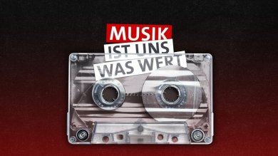 Das Bild zeigt eine alte Kassette. Darüber befindet sich der Satz "Musik ist uns was wert."