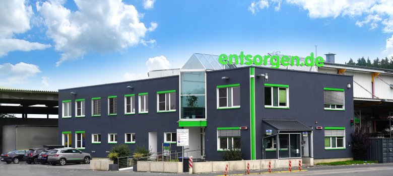 Das Bild zeigt das unternehmen entsorgen.de in Kühschwitz von außen.