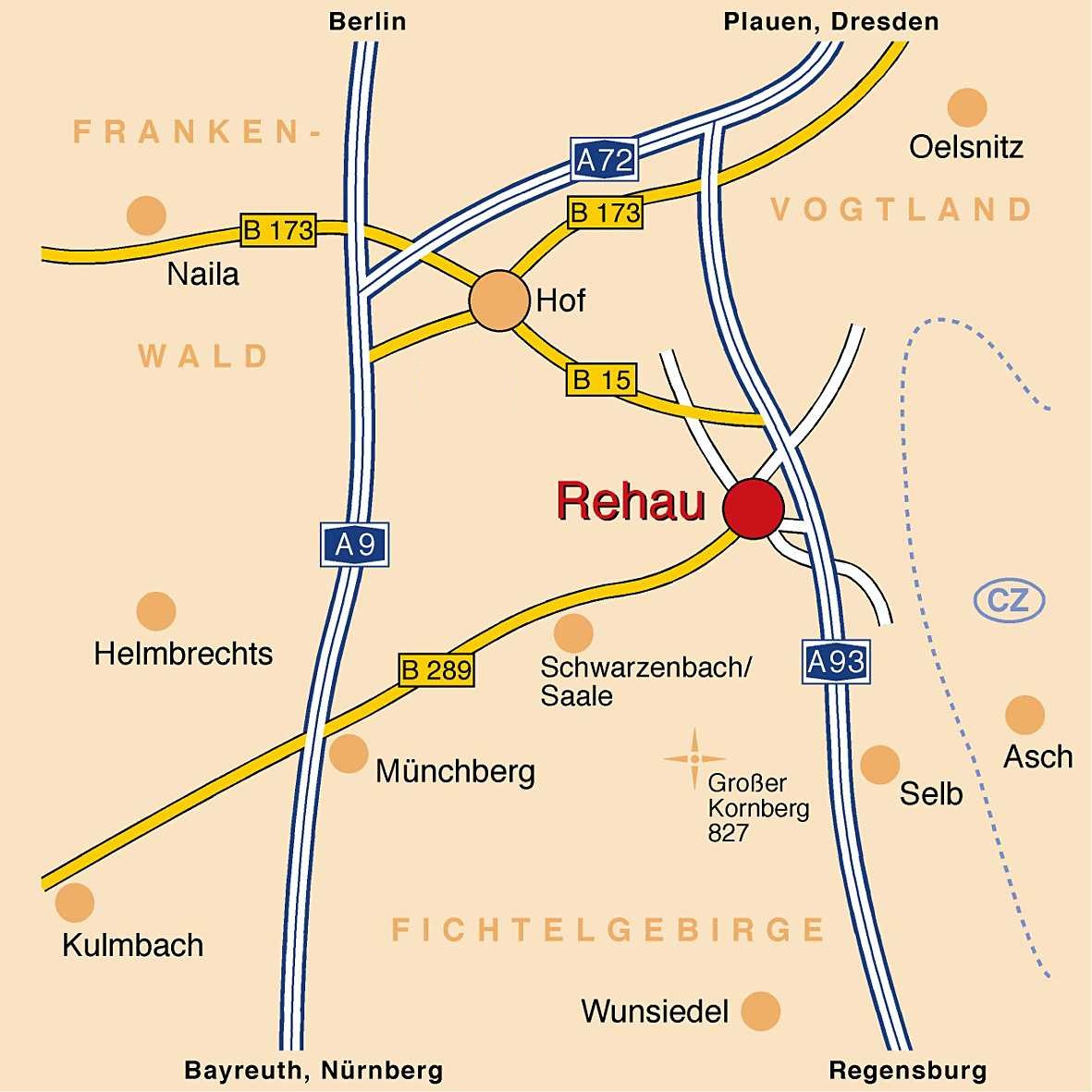 Die Grafik zeigt Rehau ziemlich zentral mit den umliegenden Bundesstraßen und Autobahnen auf einer Karte.