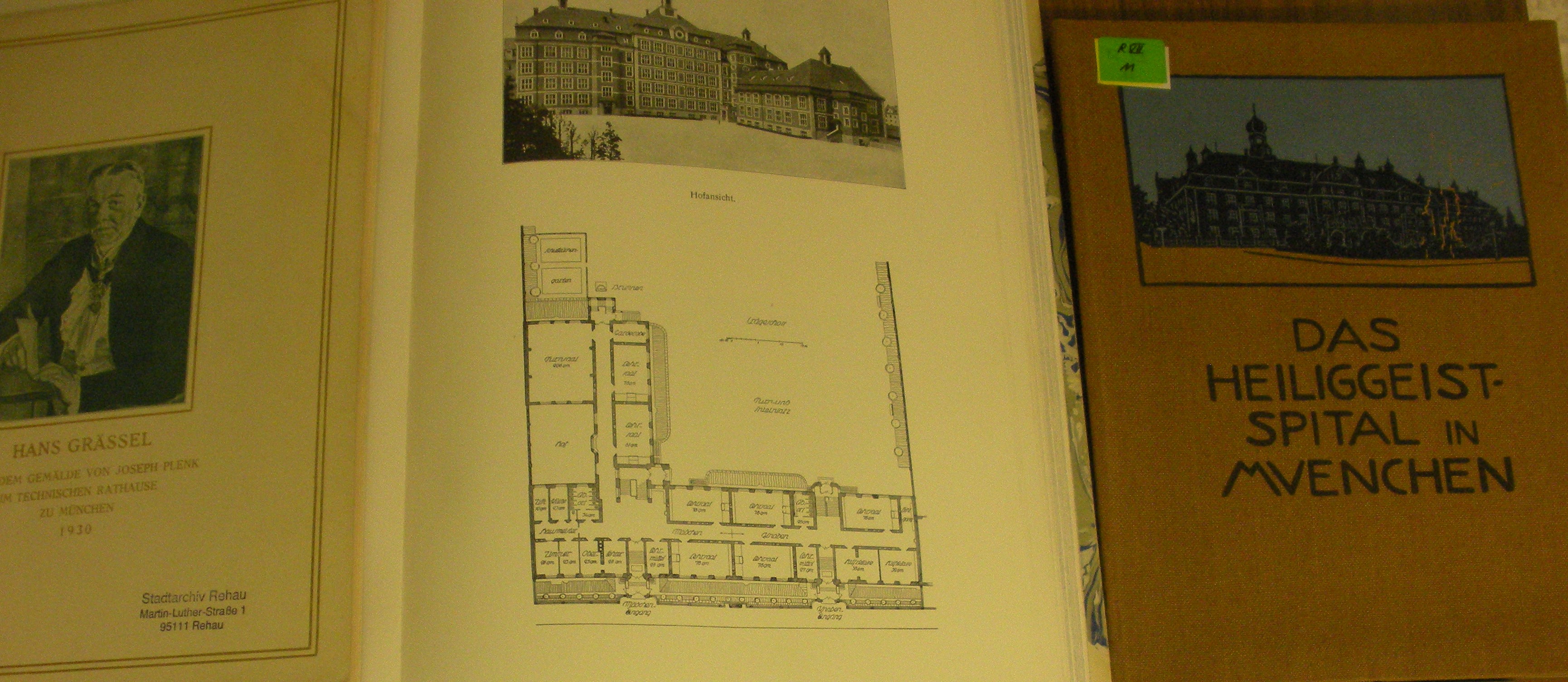 Das Bild zeigt Ansichten aus dem Stadtarchiv von Hans Grässel: Ein Bild von ihm sowie Pläne und Werke von Bauwerken von ihm.